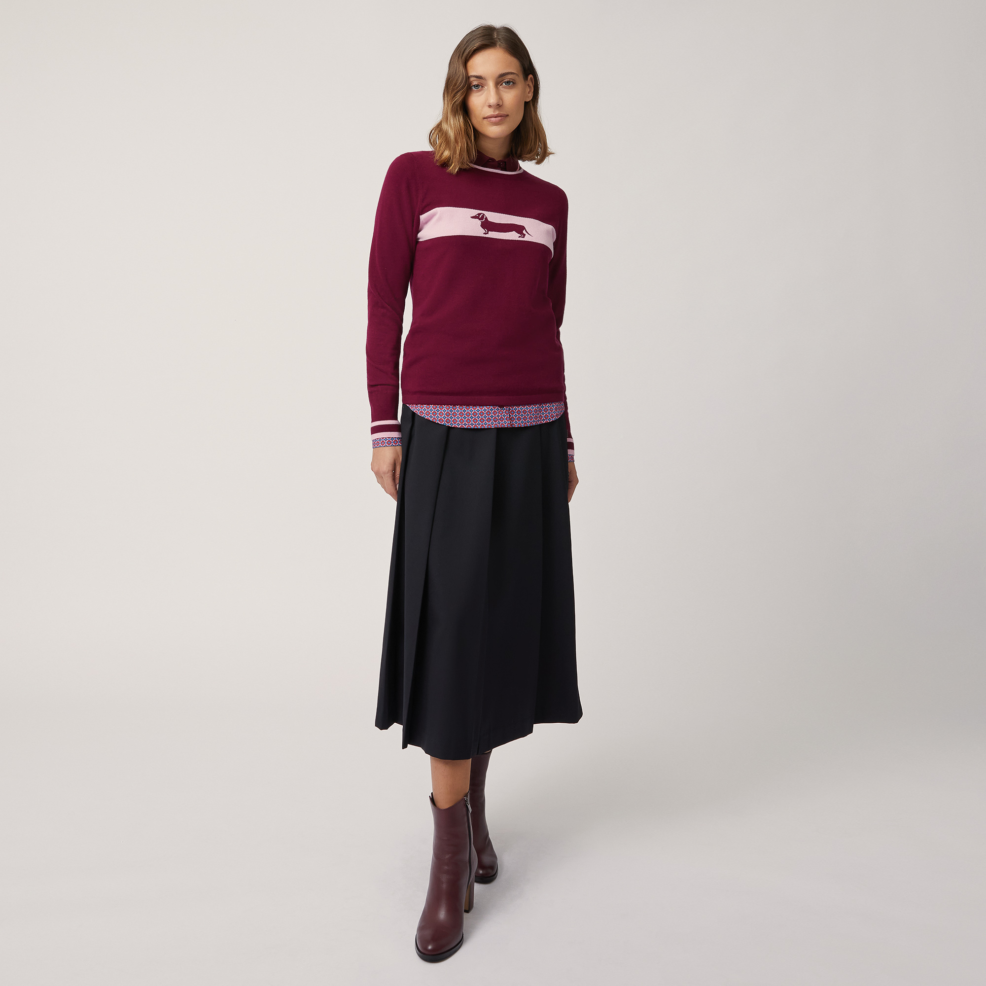 Sweater with Dachshund and Band, Burgundy, large image number 3