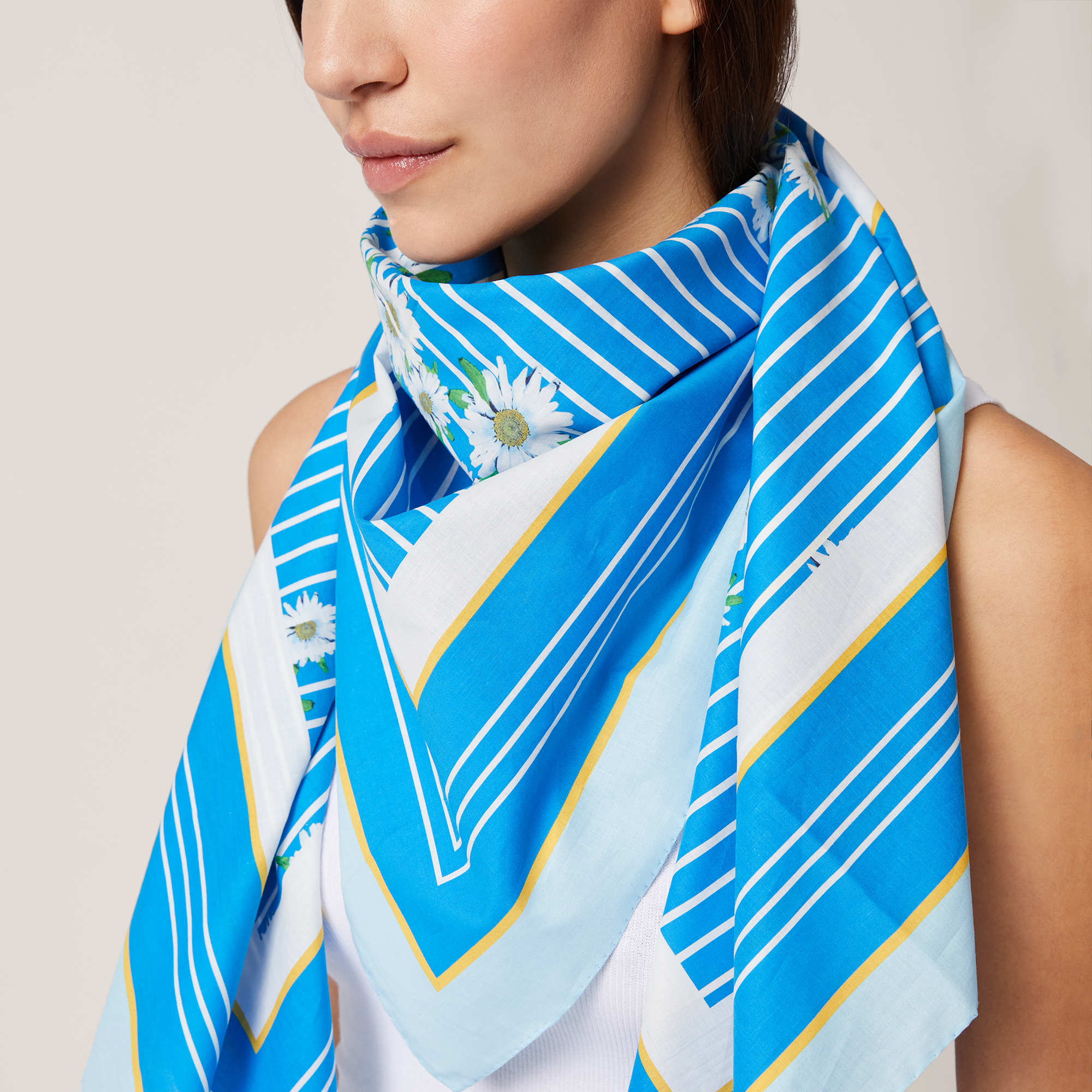 Striped and Daisy-Print Pareo, Light Blue, large image number 3