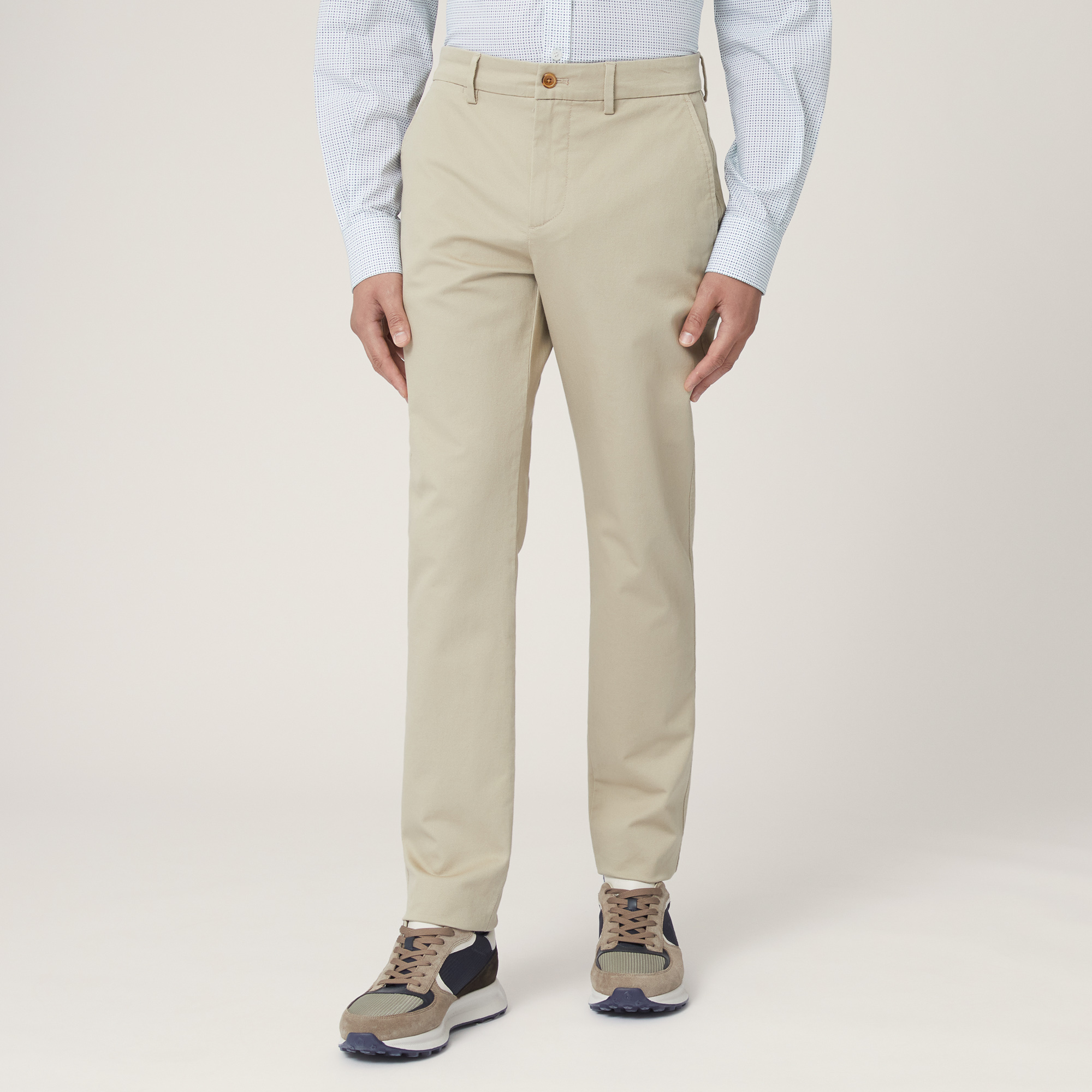 Pantalón chino ajustado