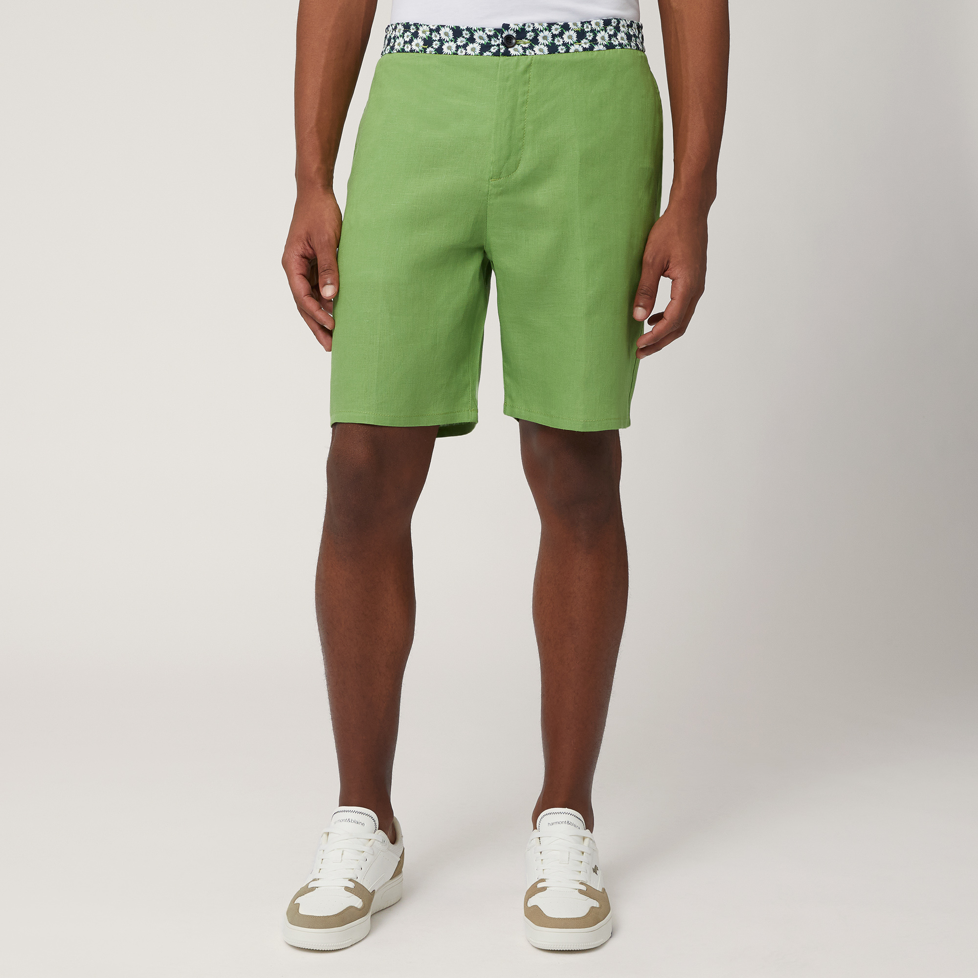 Linen Bermuda Shorts with Daisies, Meadow Green, large image number 0